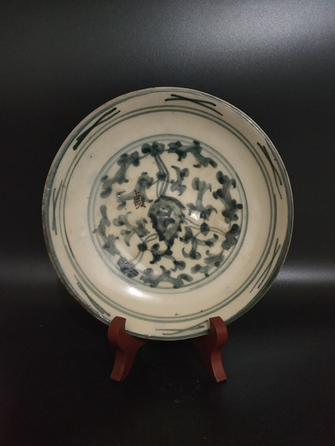 古玩陶瓷明代晚期瓷盤拍賣，當前價格1699元