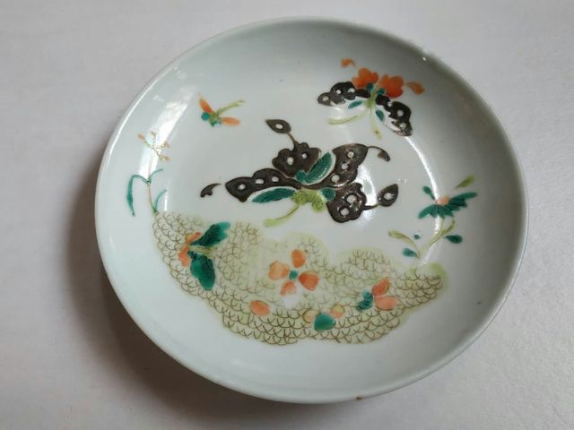 古玩陶瓷粉彩盤拍賣，當前價格698元