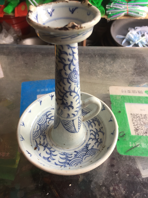 古玩陶瓷燭臺拍賣，當前價格999元