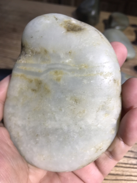 古玩陶瓷籽料拍賣，當前價格1600元