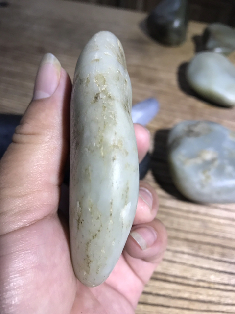 古玩陶瓷籽料拍賣，當前價格1600元