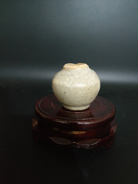 古玩陶瓷清乾隆哥釉水拍賣,當前價格999元