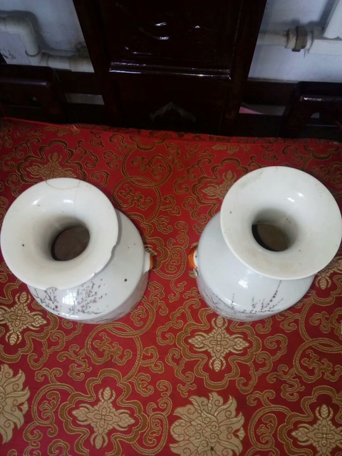 古玩陶瓷粉彩瓶一對拍賣,當前價格900元