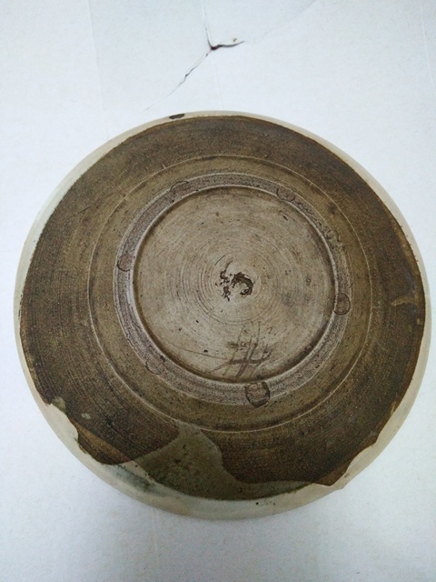古玩陶瓷晚清紅綠彩花卉盤拍賣,當(dāng)前價(jià)格88元