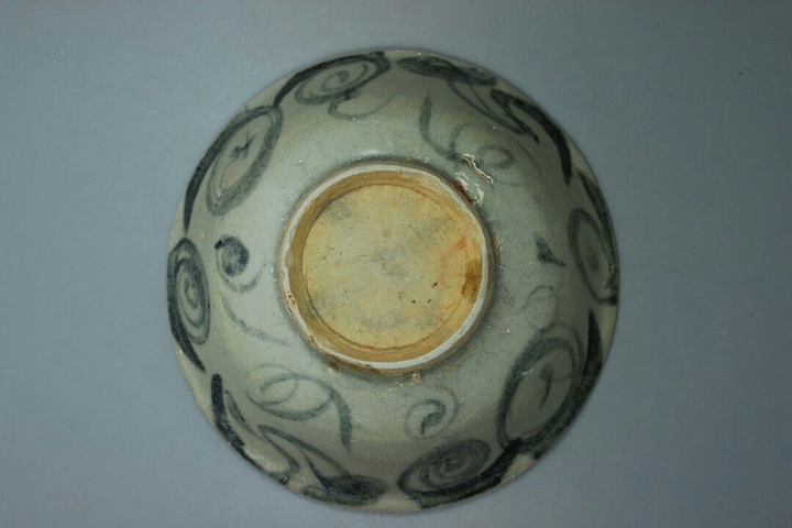 古玩陶瓷明早期青花碗拍賣，當(dāng)前價格1600元