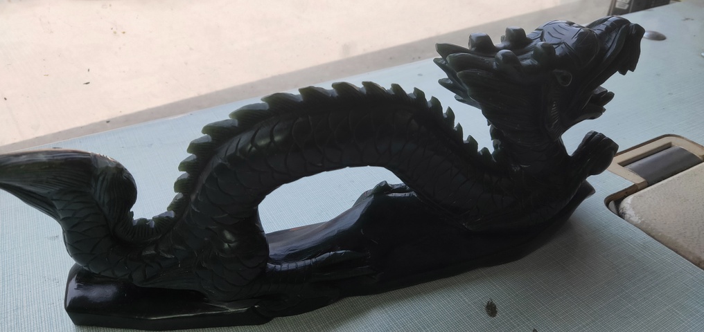 古玩玉器和田玉碧玉巨龍擺件拍賣，當前價格3400元