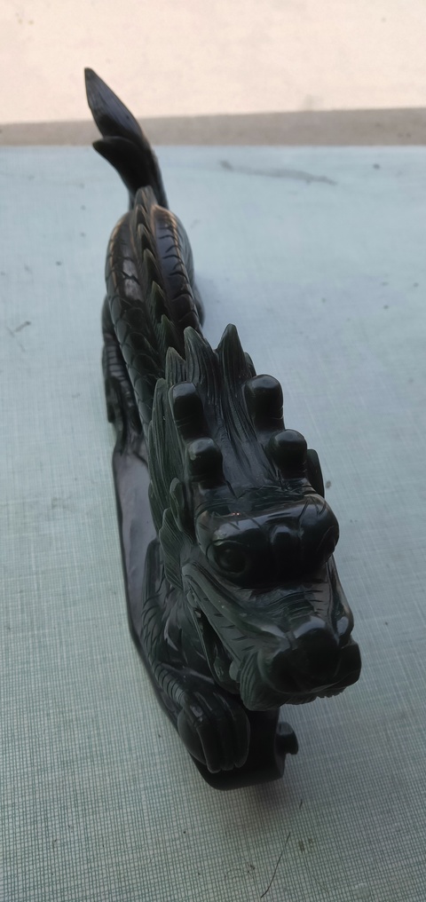 古玩玉器和田玉碧玉巨龍擺件拍賣，當前價格3400元