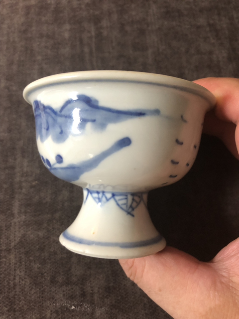 古玩陶瓷青花高足杯拍賣，當(dāng)前價(jià)格2500元