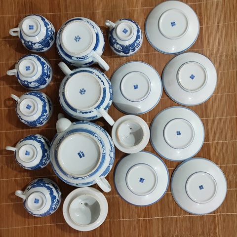 古玩陶瓷青花山水紋茶具一套拍賣，當前價格1350元