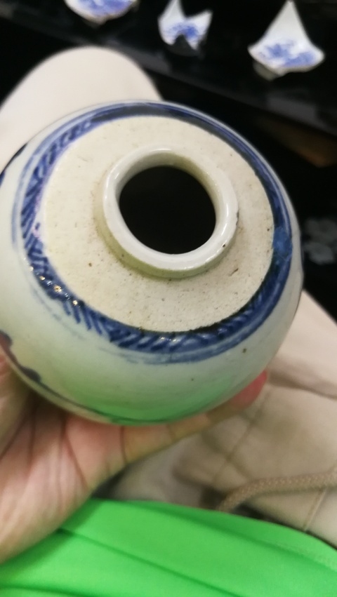 古玩陶瓷青花山水通景拳頭罐拍賣,當前價格800元