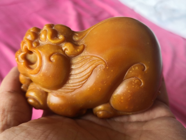 古玩玉器現代和田貔貅拍賣，當前價格10000元