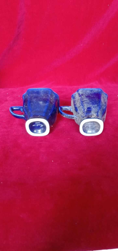 古玩陶瓷霽藍釉粉彩雙鳳紋手把杯{兩只}拍賣，當前價格198元