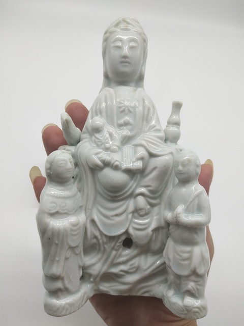 古玩陶瓷晚清民國德化窯白釉送子觀音像拍賣，當(dāng)前價格2988元