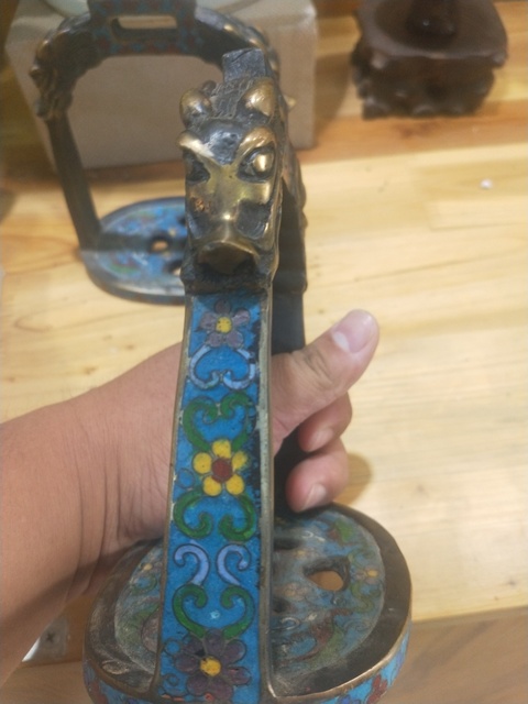 古玩銅器清代景泰藍龍頭馬蹬拍賣，當前價格7888元