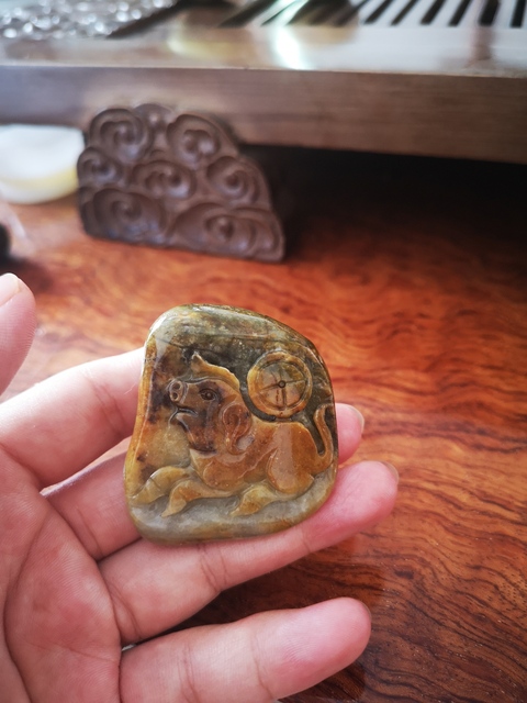 古玩玉器玉豬拍賣,當前價格800元