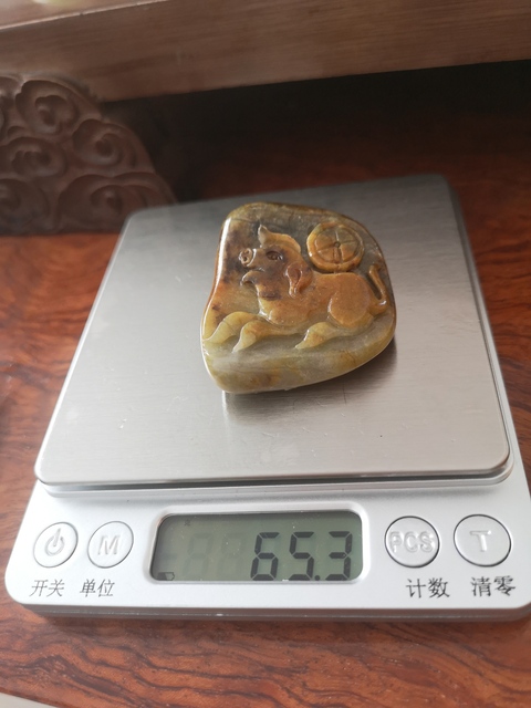 古玩玉器玉豬拍賣,當前價格800元