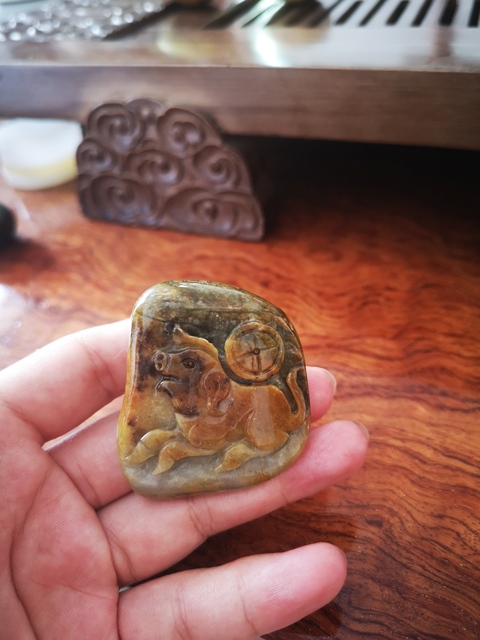 古玩玉器玉豬拍賣,當前價格800元