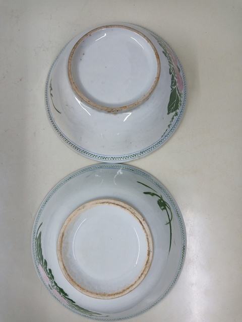 古玩陶瓷貼花花卉碗拍賣，當前價格260元