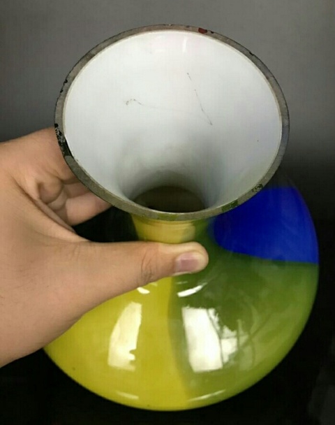 古玩雜項精美七彩琉璃瓶拍賣,當前價格88元