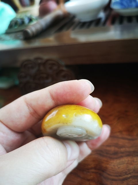 古玩玉器玉兔拍賣，當前價格1200元