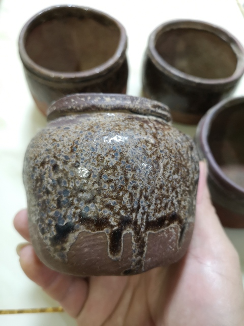 古玩陶瓷清地方窯醬釉罐拍賣,當前價格398元