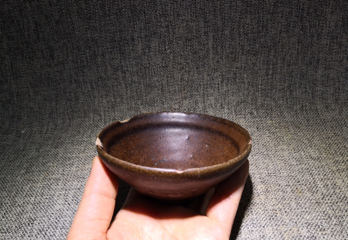 古玩陶瓷宋代西壩窯醬釉盞拍賣，當前價格1999元