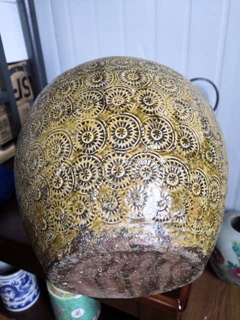 古玩陶瓷褐釉皮球花大罐拍賣，當(dāng)前價(jià)格750元