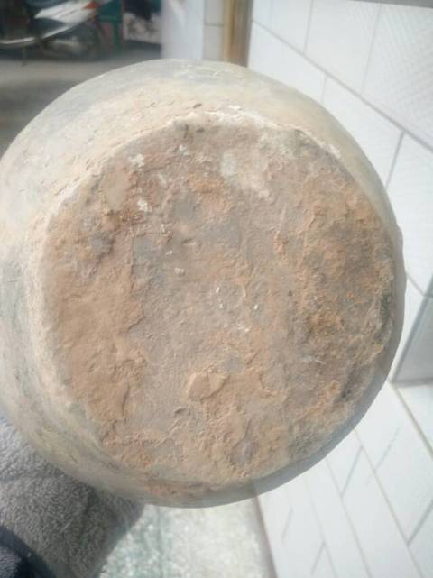 古玩陶瓷秦漢灰陶罐拍賣,當前價格666元