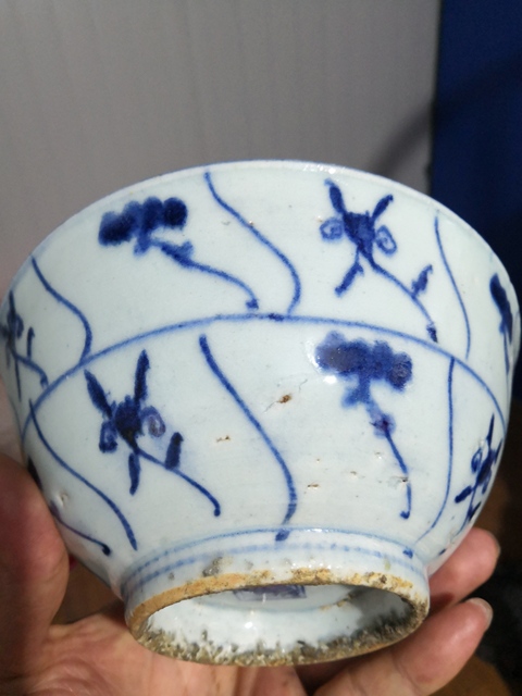 古玩陶瓷青花折枝花卉靈芝碗拍賣，當前價格500元