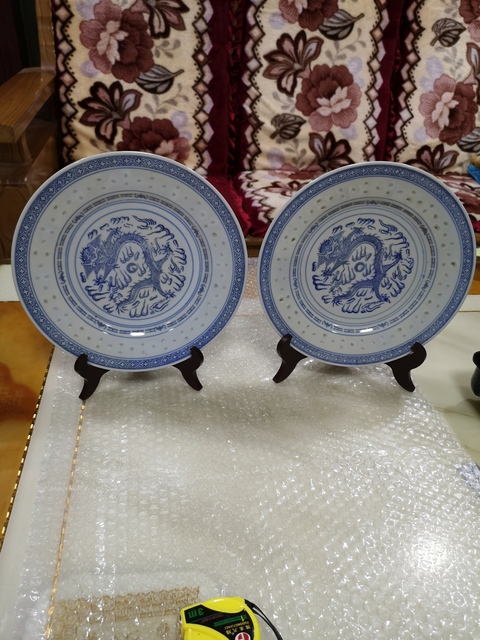 古玩陶瓷正面龍紋玲瓏瓷盤拍賣,當前價格398元