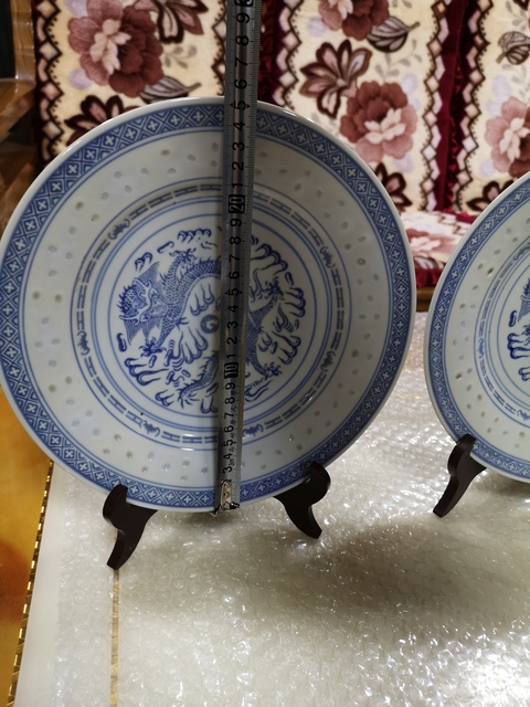 古玩陶瓷正面龍紋玲瓏瓷盤拍賣,當前價格398元