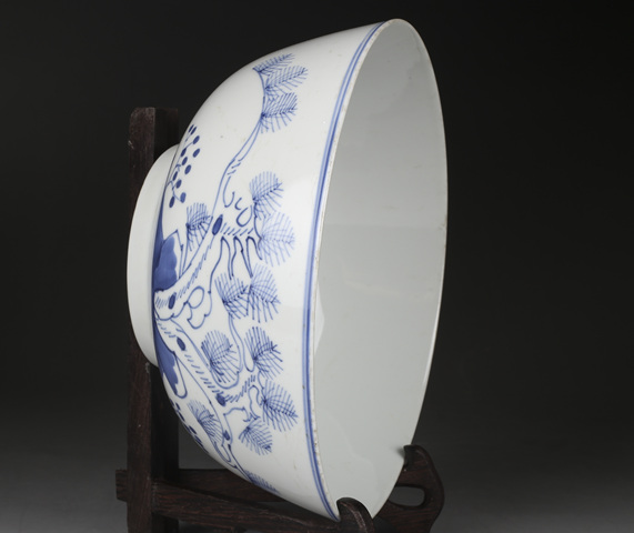 古玩陶瓷清晚·青花松樹(shù)紋碗拍賣(mài),當(dāng)前價(jià)格2219元