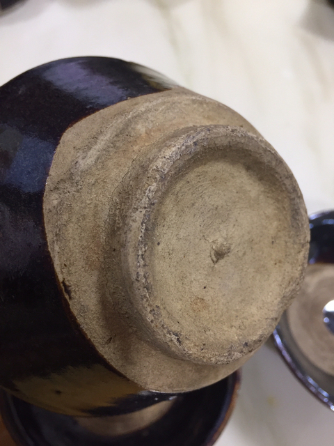 古玩陶瓷黑釉碗一組拍賣，當前價格260元