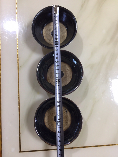 古玩陶瓷黑釉碗一組拍賣，當前價格260元