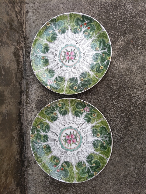古玩陶瓷萊菔紋彩瓷盤拍賣,當前價格500元
