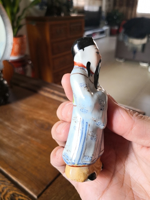 古玩陶瓷人物塑像拍賣,當(dāng)前價格150元