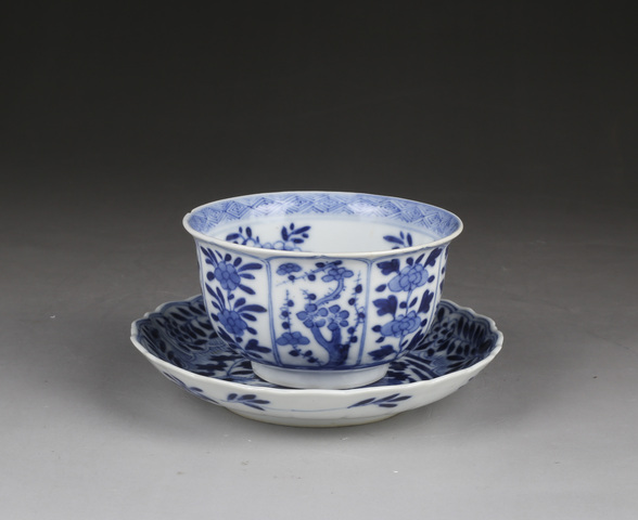 古玩陶瓷優品,清晚·青花花卉紋杯碟拍賣,當前價格1999元