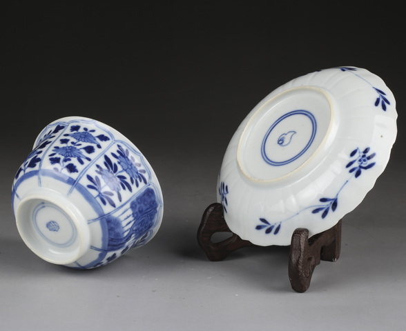 古玩陶瓷優品,清晚·青花花卉紋杯碟拍賣,當前價格1999元