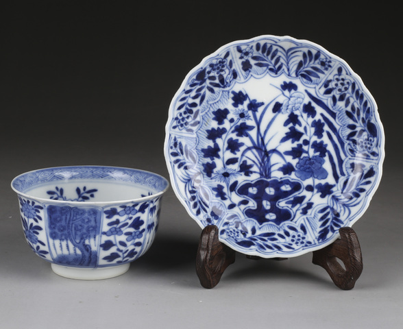 古玩陶瓷優品,清晚·青花花卉紋杯碟拍賣,當前價格1999元