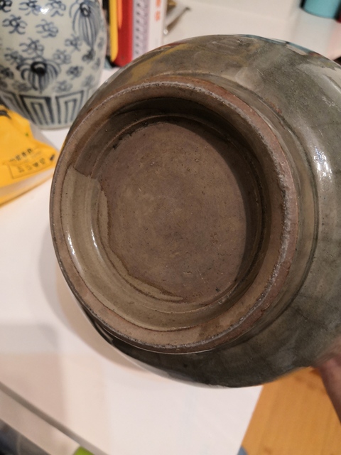 古玩陶瓷青瓷罐拍賣,當(dāng)前價(jià)格0元