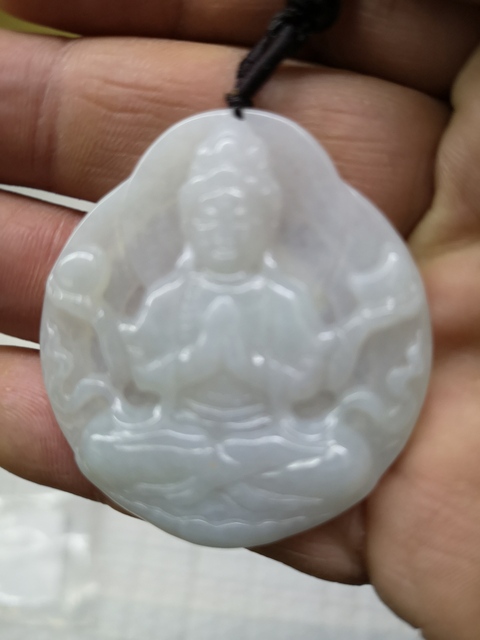 古玩玉器觀音拍賣，當前價格298元