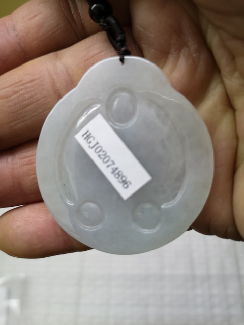 古玩玉器觀音拍賣，當前價格298元