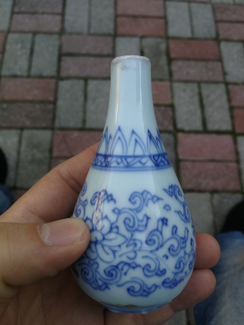 古玩陶瓷青花瓶拍賣，當前價格22800元