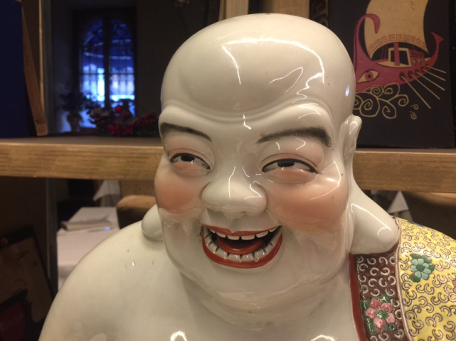 古玩陶瓷粉彩彌勒佛拍賣，當前價格8800元