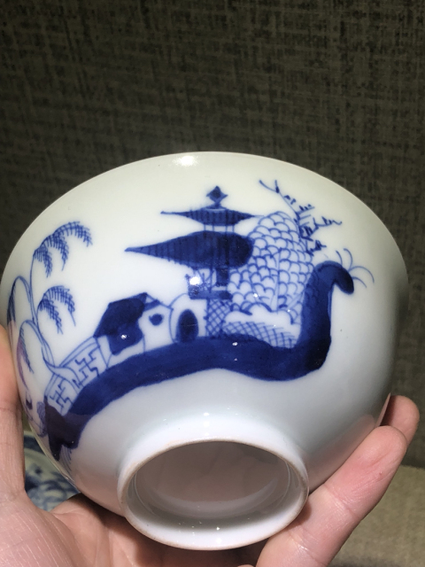 古玩陶瓷青花蓋碗拍賣，當(dāng)前價格8800元