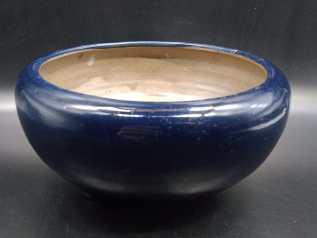 古玩陶瓷藍釉三足爐拍賣，當前價格6000元