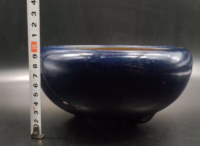 古玩陶瓷藍釉三足爐拍賣，當前價格6000元