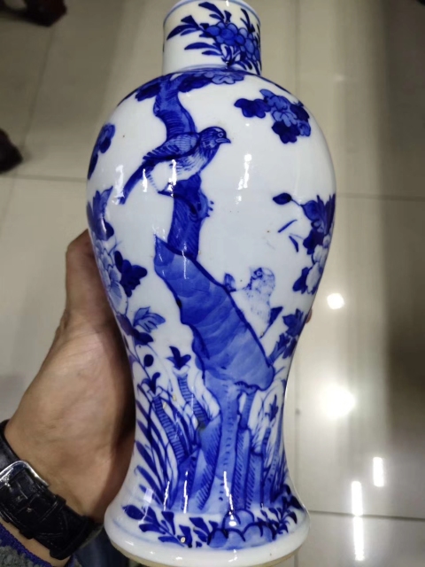 古玩陶瓷青花花鳥紋瓶拍賣，當前價格8800元