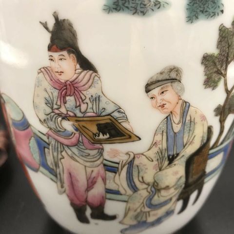 古玩陶瓷粉彩精忠報國人物故事紋燈籠瓶拍賣，當前價格46500元