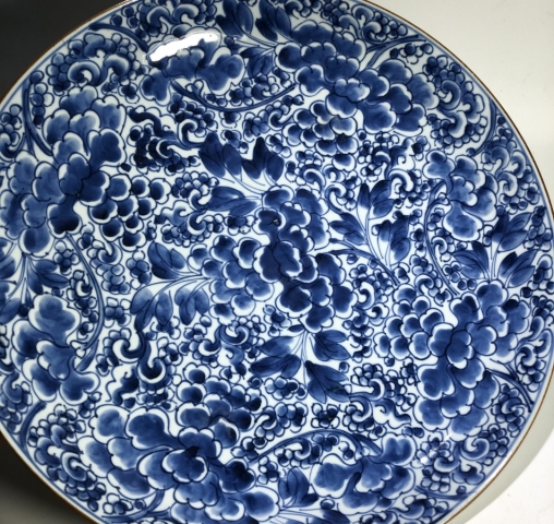 古玩陶瓷青花纏枝花卉紋大盤拍賣，當前價格21800元